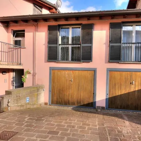 Casa Angolo Della Corte * كومو