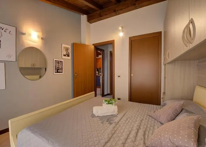 公寓 Casa Angolo Della Corte 科莫
