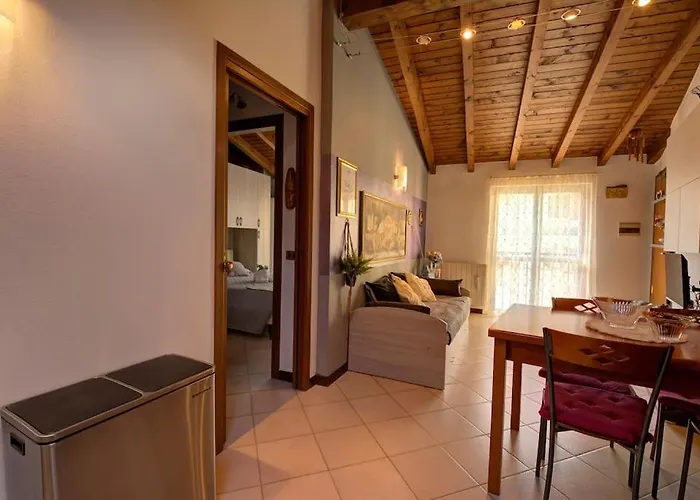 Casa Angolo Della Corte 公寓 *